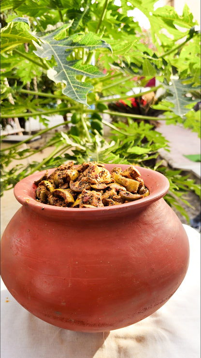 चौपाली सुखा आम का आचार — Sun-Dried Raw Mango Pickle