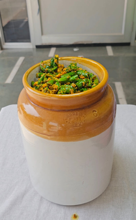 जटवार हरी मिर्च का आचार — Green Chilli Garlic Pickle
